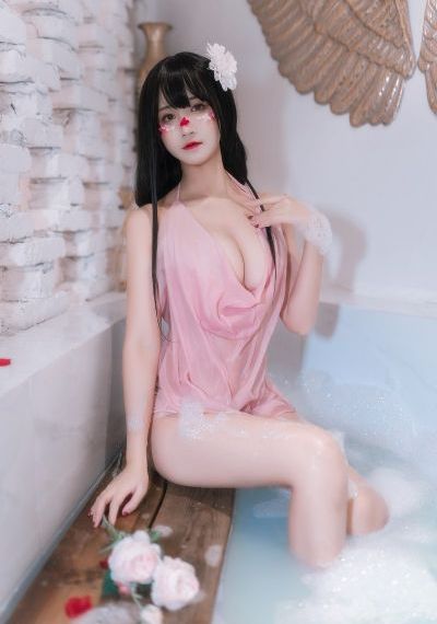 美女裸体的视频在线观看-日韩电影迅雷1080