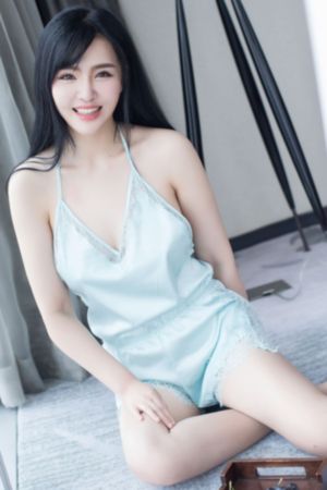 亚洲欧美综合一区-我不卡免费国语