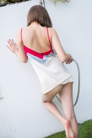 女人18片毛片60分钟一-快播正片免费观看