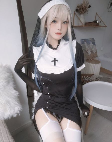 两个人吃上面一个bj-高清影视动漫在线观看