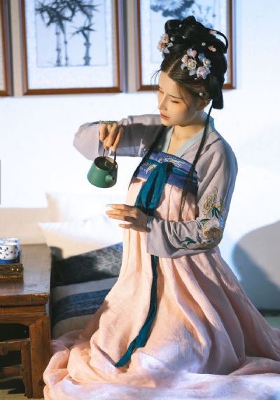 女人天堂精品一二三区-粤语中字免费观看
