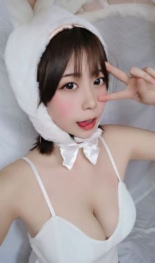 欧美深喉口吞精性视频-高清免费高清视频观看
